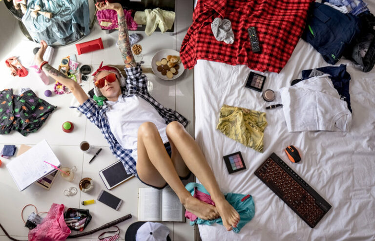 ТОП-7 порад, як швидко позбутися безладу вдома: що потрібно викинкути вже сьогодні