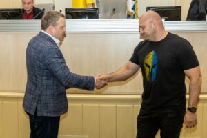 Звільнення голови Дніпро ОВА Лисака. Реакція голови облради Лукашука