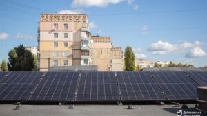 У Дніпрі в дитячих садочках встановлюють сонячні панелі