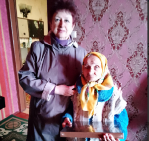 Читає без окулярів. 100 років виповнилось Олександрі Шмалько з Дніпропетровщини