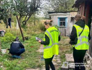 На Житомирщині чоловік під час сварки вбив дружину, 9-річну доньку, собаку та двох котів