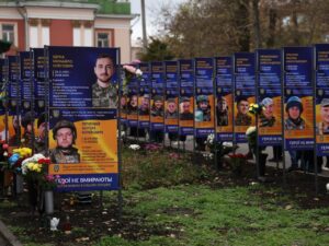 У Кривому Розі відкрили п’яту Алею Слави, присвячену 324 полеглим Героям