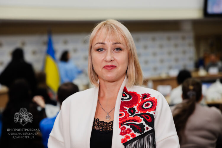 22 мешканки Дніпропетровщини отримали звання «Мати–героїня»