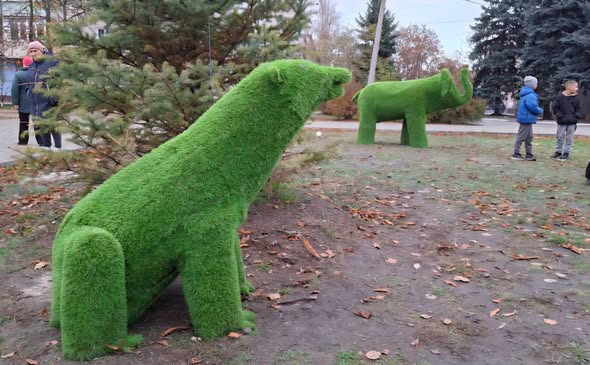 На Дніпропетровщині захисник створив казковий куточок для дітей