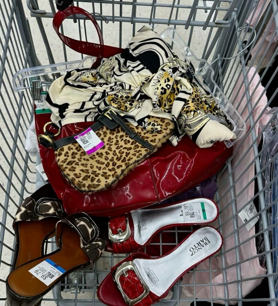 Які речі не варто купувати у секондгенді Які речі не варто купувати у секондгенді