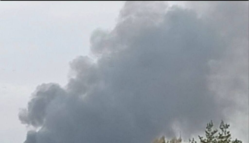 Лунають вибухи. На Дніпропетровщині місто під атакою ударних БпЛА