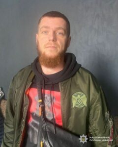 У Дніпрі затримали чоловіка, який грабував та обкрадав жінок