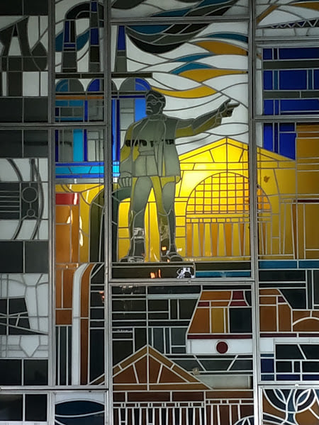 Центральний універмаг Дніпра: 87 років історії у серці міста