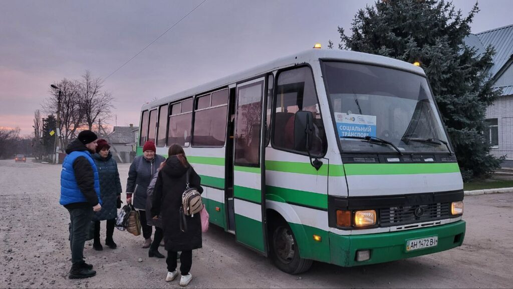 В двох громадах Павлоградського району запустили соціальні маршрути В двох громадах Павлоградського району запустили соціальні маршрути