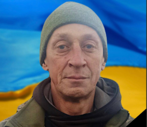 У нього залишилися син та сестра. Майже рік тому загинув Демченко Едуард з Дніпропетровщини