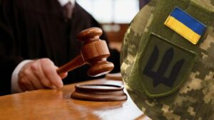  У Дніпрі засудили військового, якому помилково нарахували 2,4 млн грн
