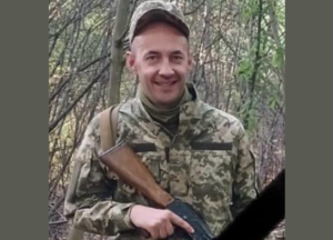 Останній бій прийняв у вересні. На Дніпропетровщині в останню путь провели Івана Гринькова