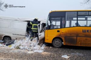 На Дніпропетровщині сталася смертельна ДТП. З’явились фото з місця трагедії