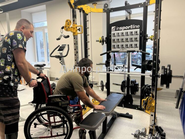 Безкоштовне протезування та реабілітація у Дніпрі: як потрапити до центру Superhumans