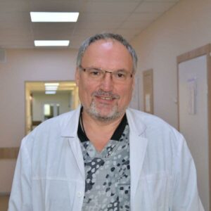 У Дніпрі відомому лікарю присвоєно звання «Заслужений лікар України»