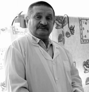 Врятував сотні людей. На Дніпропетровщині пішов з життя лікар Іван Будовський