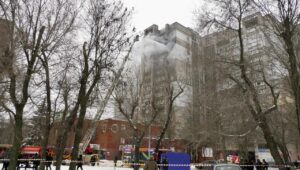 Сьогодні сталося диво. Мер Дніпра Філатов про ворожу атаку по багатоповерхівці
