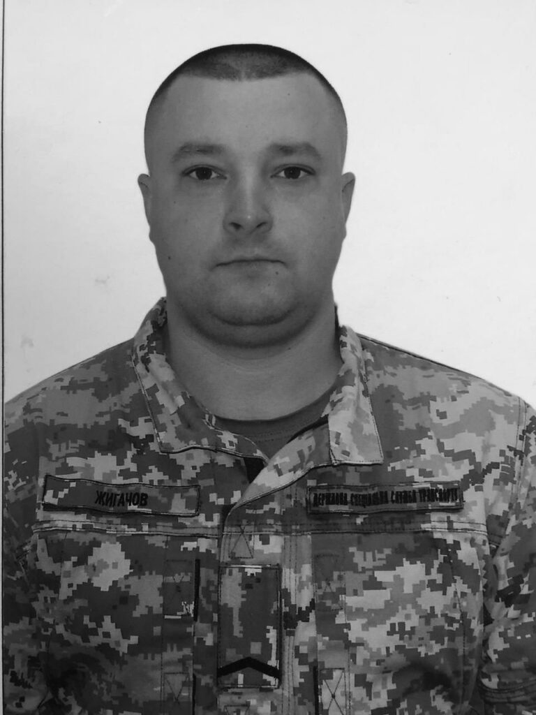Старший солдат Євген Жигачов з Дніпропетровщини загинув під час бойового завдання