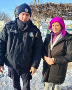 На Дніпропетровщині розшукали жінку, яка пішла з дому майже без одягу