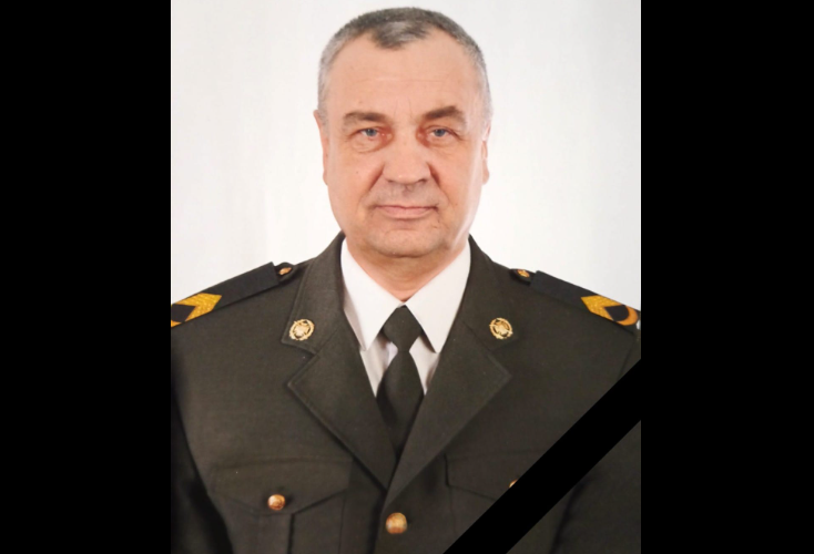 Серце захисника зупинилось в лікарні. На Дніпропетровщині прощаються з Володимиром Марченко