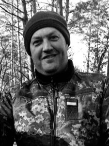 Донька осиротіла. На щиті повернувся Максим Кучеренко з Дніпропетровщини