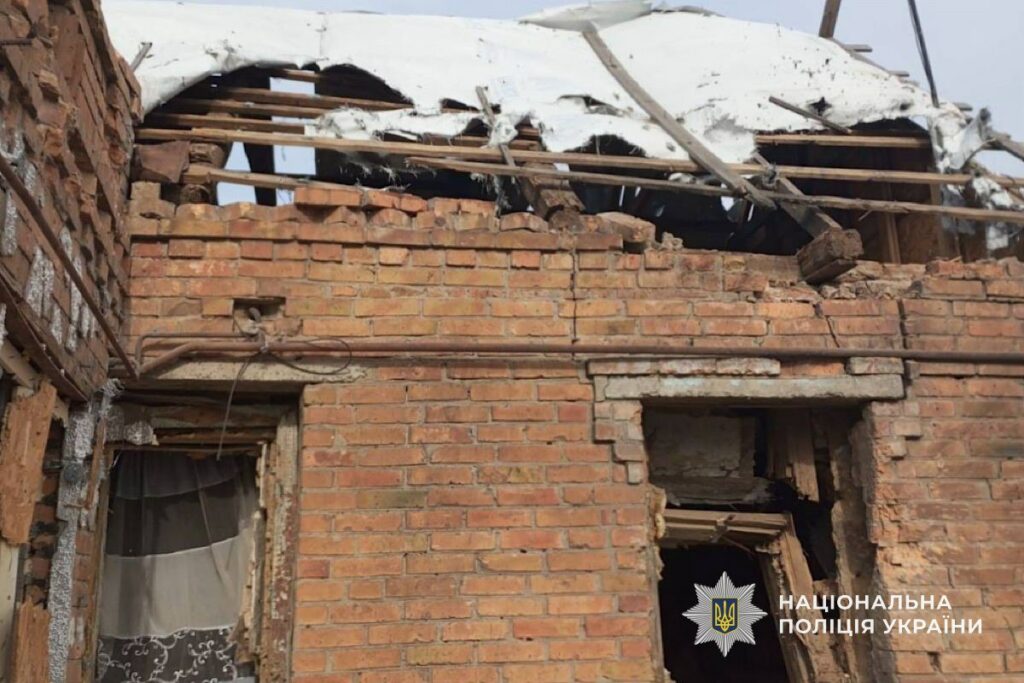 Ворожий удар по Дніпрі та області. Що відбувається на місці трагедії, фото 