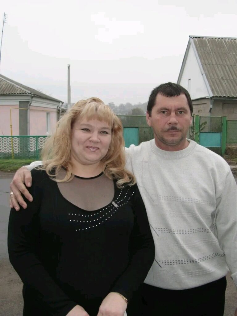 Ворожий удар по Дніпру вбив подружжя. Показали фото чоловіка і дружини