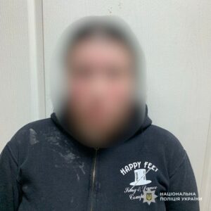 На Дніпропетровщині затримали 23-річну мачуху, підозрювану у смерті 10-річної дівчини