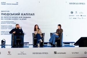 Троє з чотирьох повертаються в цехи: за рахунок чого Інтерпайп Пінчука  вдало адаптує ветеранів