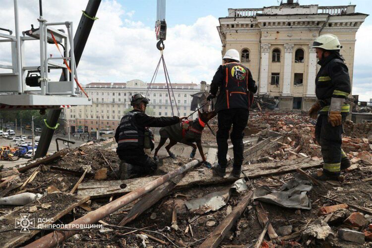 Пішла з життя легендарна пошукова собака Ханна з Павлоградського загону «Антарєс»