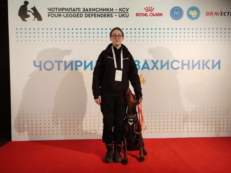 Пішла з життя легендарна пошукова собака Ханна з Павлоградського загону «Антарєс»