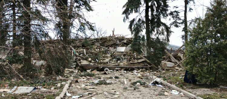 На Дніпропетровщині КАБ окупантів зруйнував редакцію «Межівського меридіана»