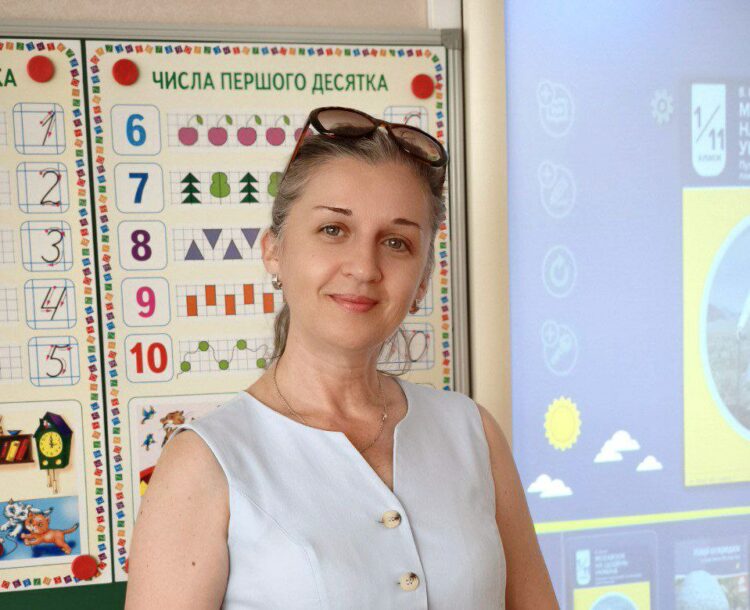 Три вчительки з Дніпропетровщини — лауреатки премії «Ранкові зорі-2026»