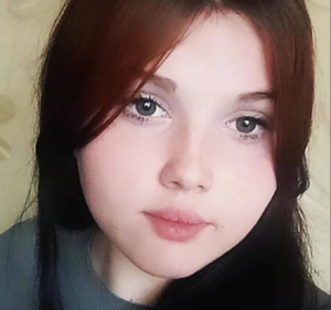 Пішла з медзакладу. Поліція Дніпра розшукує 15-річну Тетяну Хижняк
