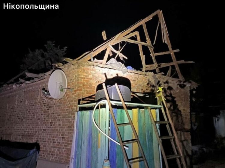 Ворожі атаки на Дніпропетровщину: пошкоджено інфраструктуру, будинки та підприємства (ФОТО)
