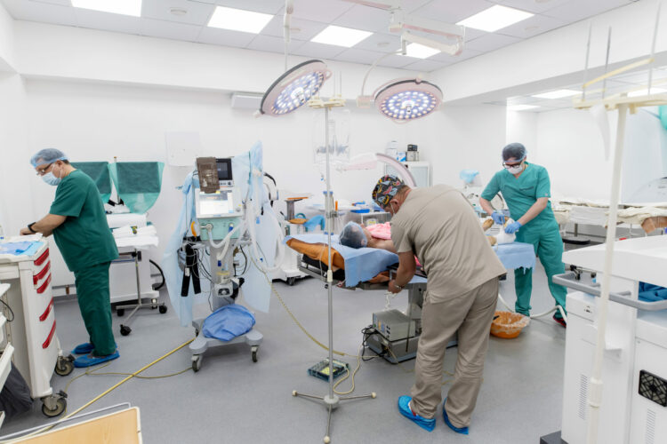 Компанія Інтерпайп продовжує системно підтримувати лікарні Дніпропетровщини. З початку повномасштабного вторгнення промисловці підтримують 11 медичних закладів.