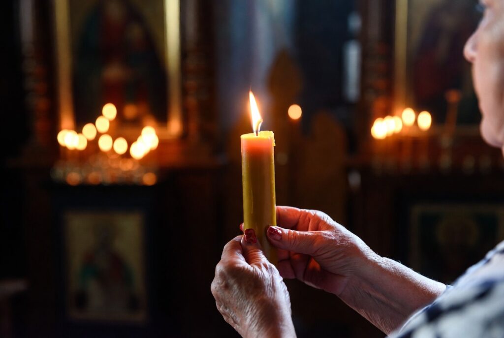 Страсна п'ятниця 2026: традиції, заборони та прикмети