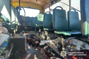 Удар російського дрона по маршрутці у Нікополі: четверо загиблих, сімох госпіталізовано