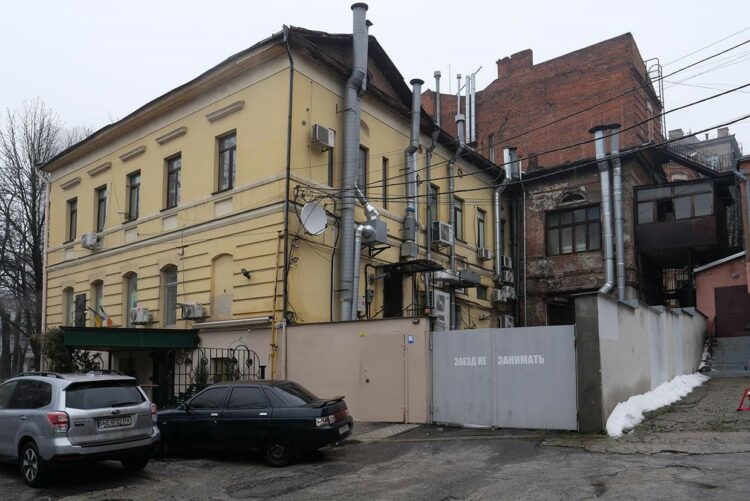 «Особняк» на проспекті Яворницького: історія пам'ятки архітектури у серці Дніпра