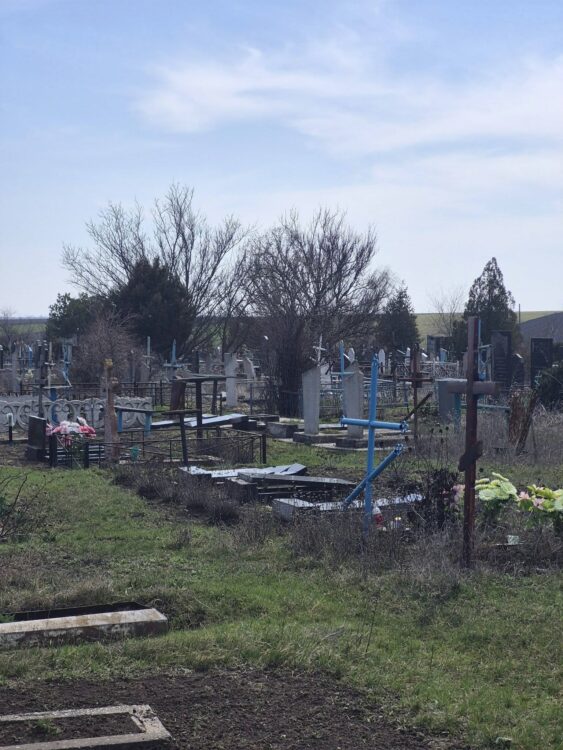 На Дніпропетровщині підлітки пошкодили могили - поліція 