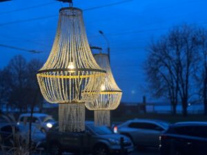 Масштабне відключення світла у Дніпрі та області 14, 15, 16 квітня (адреси)
