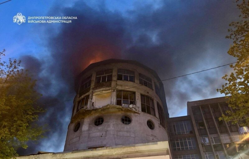 Російський обстріл пошкодив історичну будівлю у Дніпрі: постраждав «Старий корпус Будівельного інституту»
