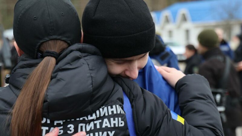 Колишні полонені на Дніпропетровщині можуть отримати путівку на лікування: як оформити