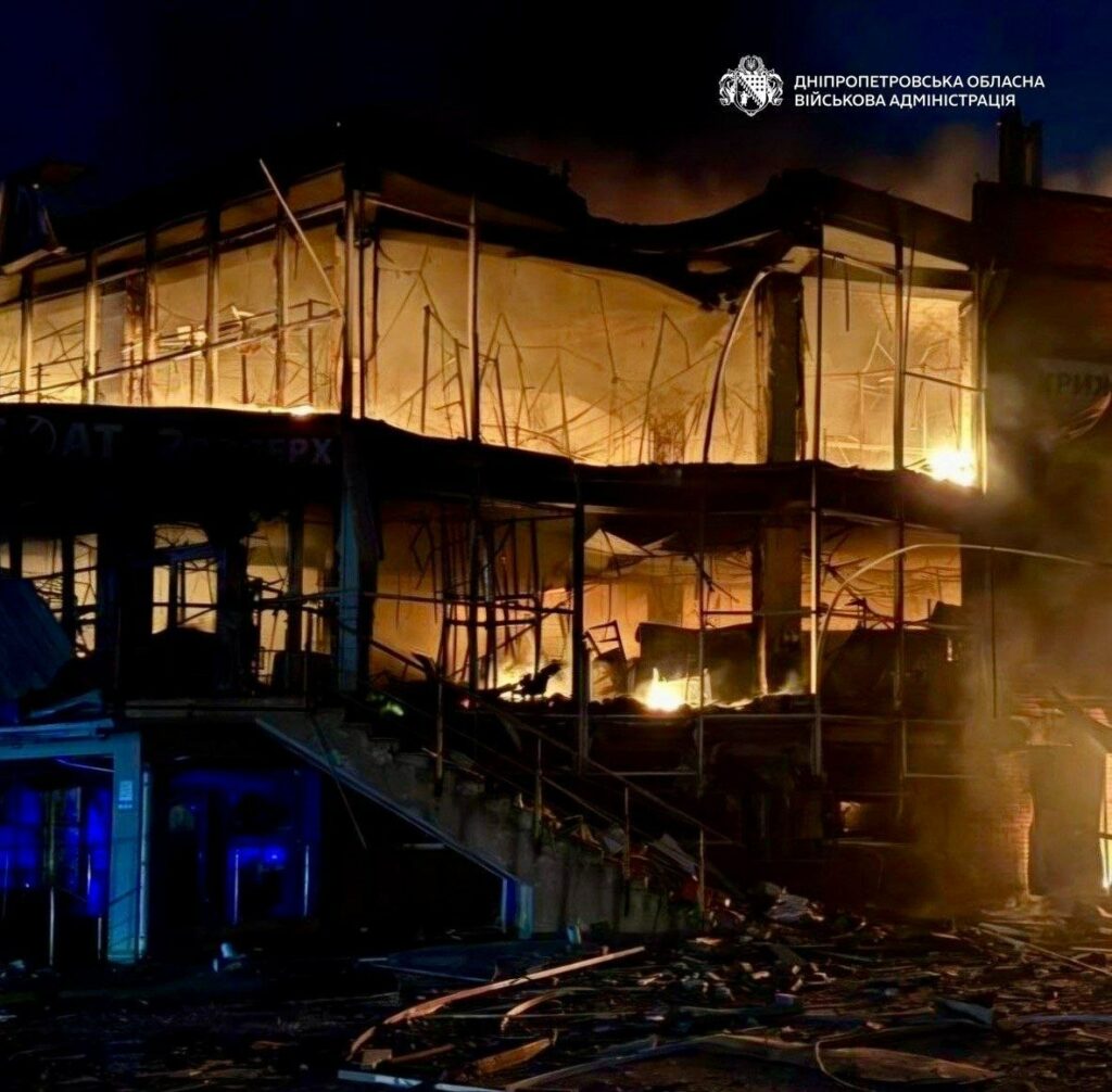 Ворог атакував три райони Дніпропетровщини: один загиблий, серед поранених — дитина