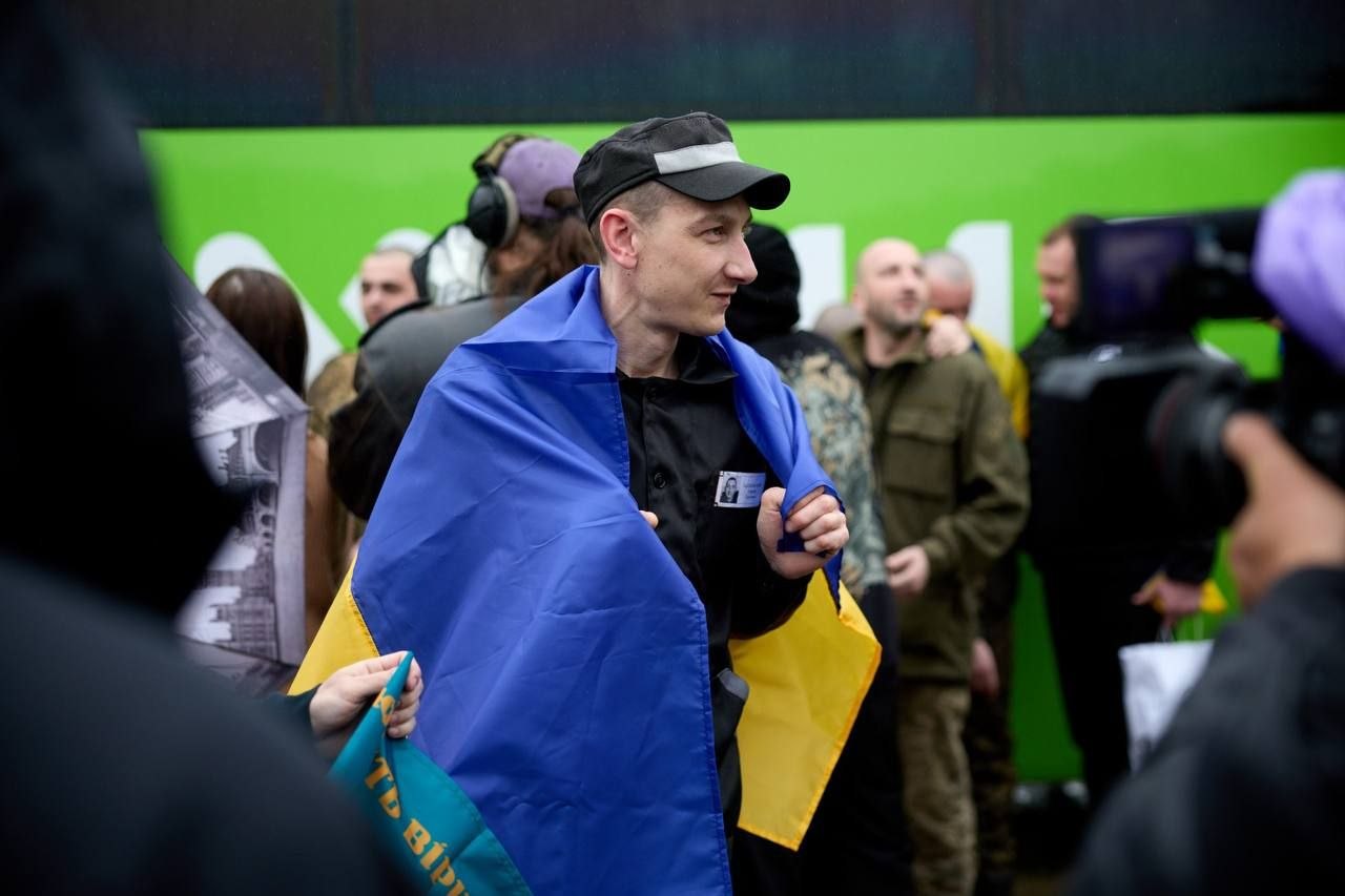 повернення захисників з полону 15 травня Україна