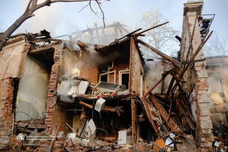 У лікарнях залишаються 22 постраждалих від нічного удару по Дніпру: четверо у реанімації