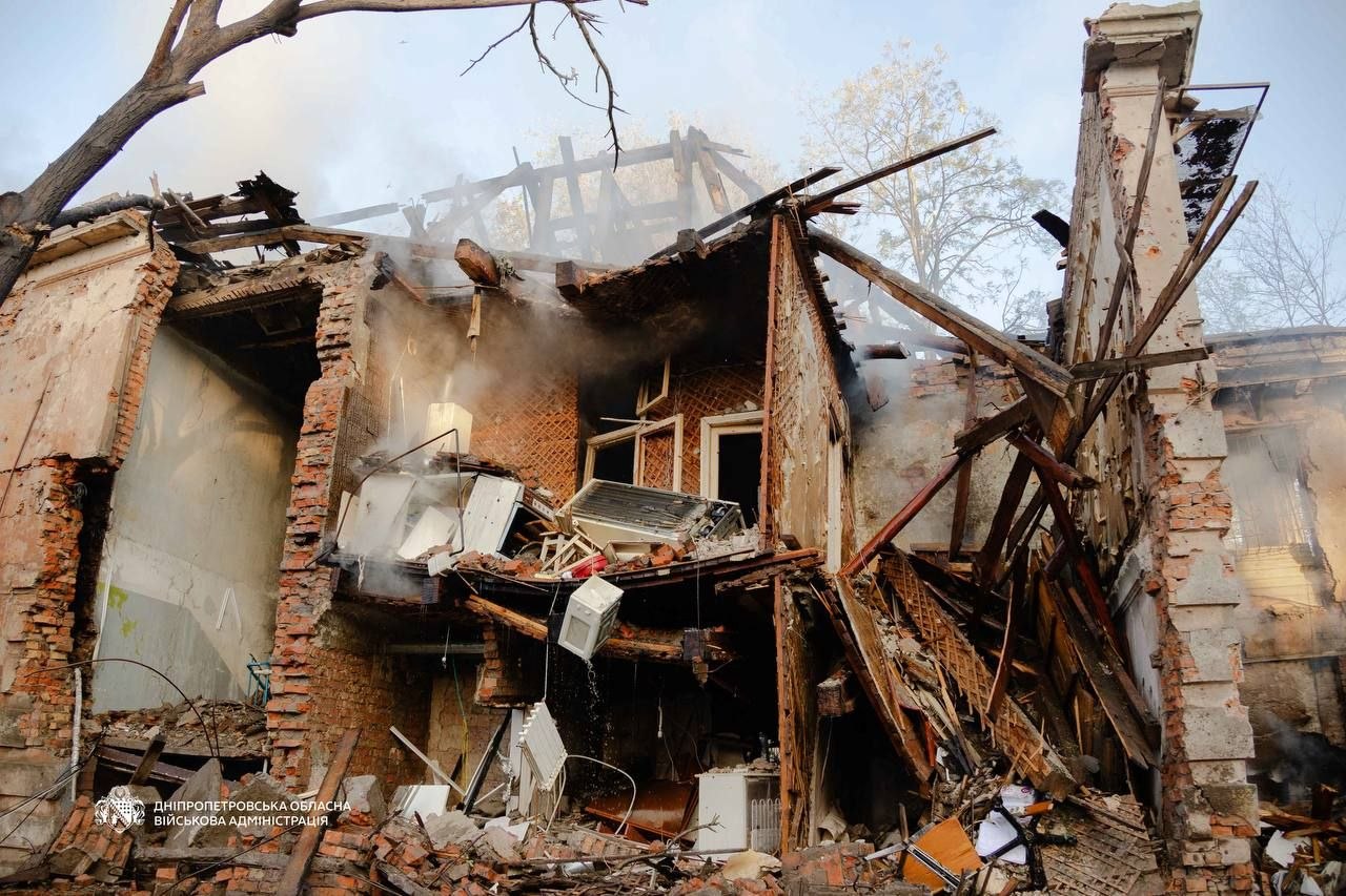 зруйнований будинок ракетна атака дніпро 2 червня