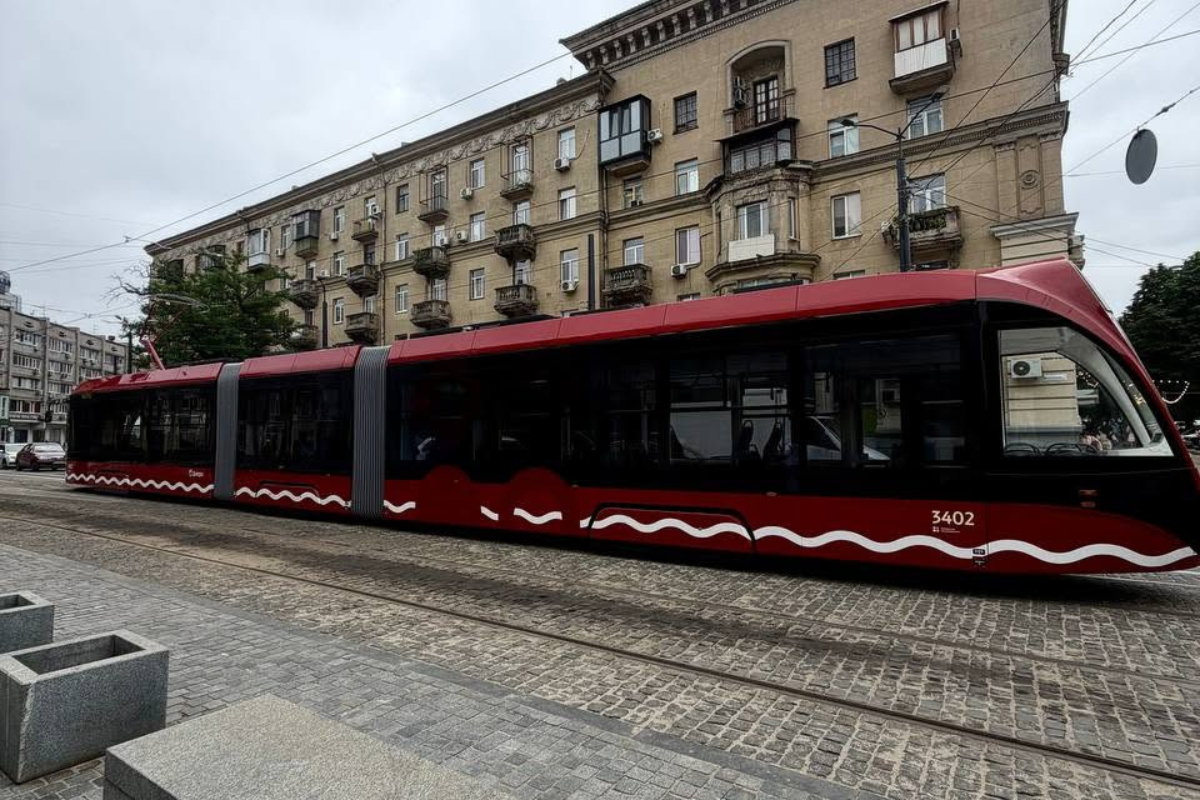 На маршрут № 1 у Дніпрі виходить другий супертрамвай