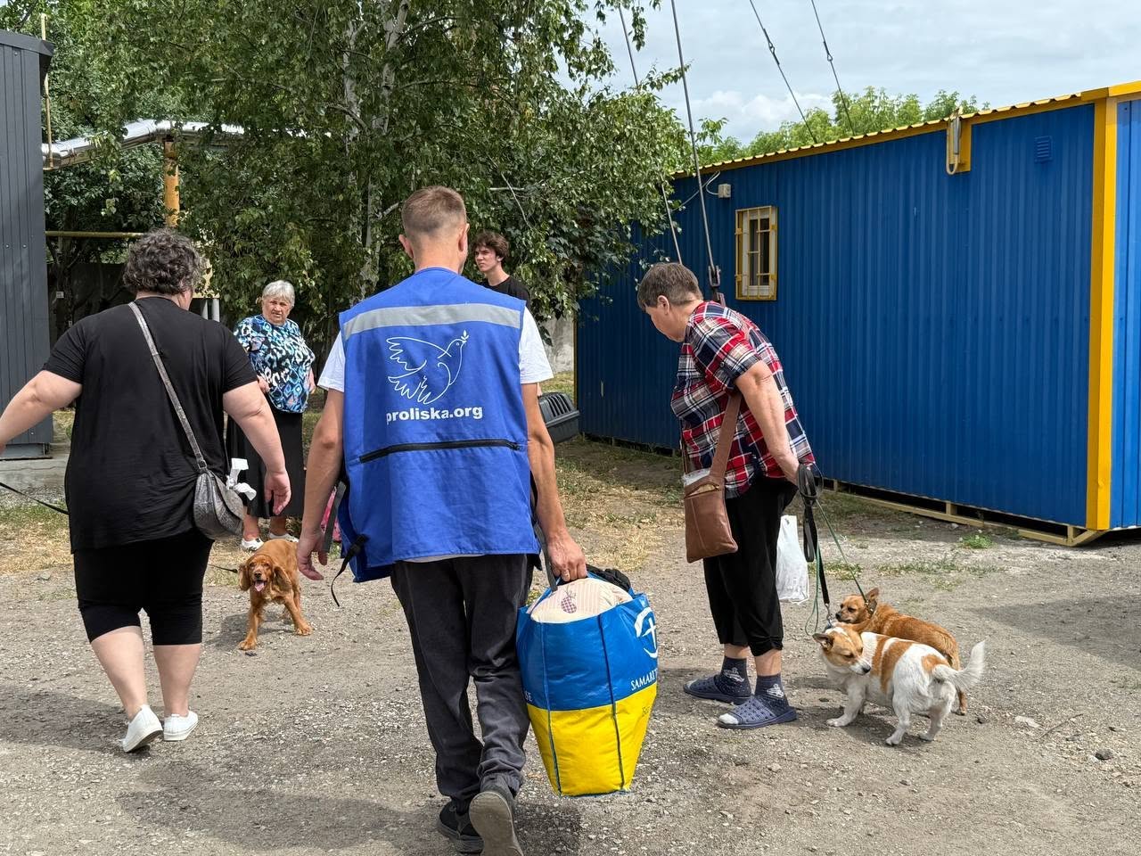 У Павлограді транзитний центр прийняв майже 4 тисячі евакуйованих
