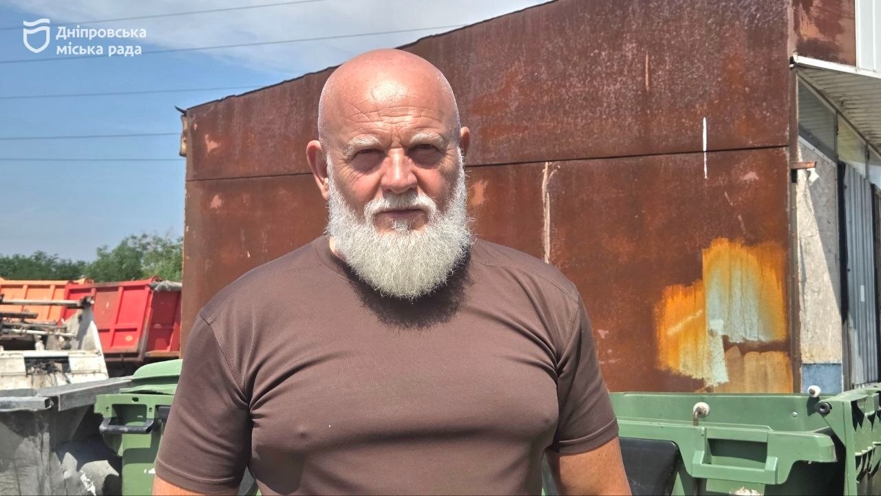 У Дніпрі пошкодили понад 1000 сміттєвих баків 